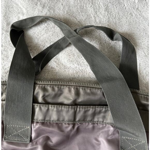 Disney Mickey Mouse Rainbow Print Tote Bag Gray Nylon Zip Travel Shoulder Bag - Picture 4 of 11